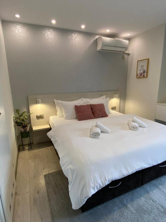 Guest Rooms Asenevtsi City Center Veliko Tárnovo Exterior foto