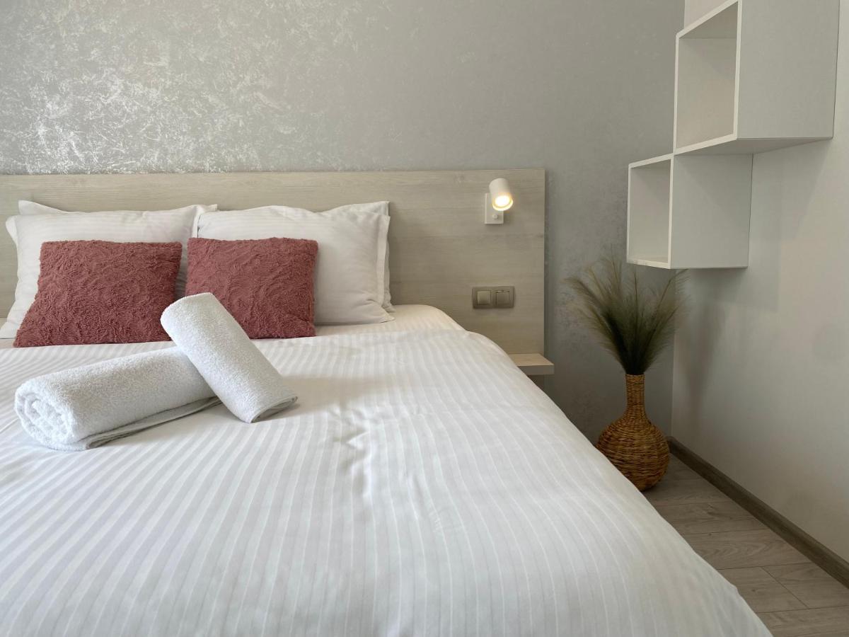 Guest Rooms Asenevtsi City Center Veliko Tárnovo Exterior foto